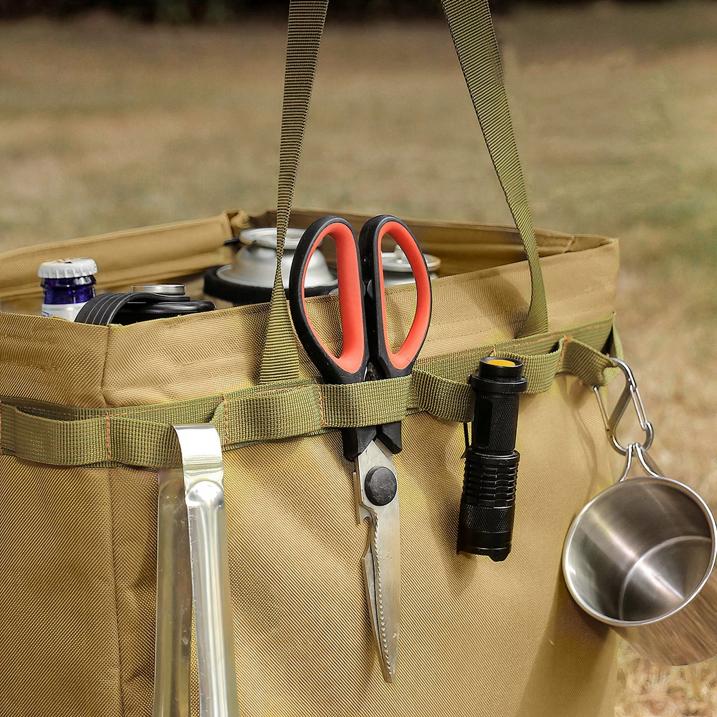 Klappbare Camping Aufbewahrung mit Metallrahmen