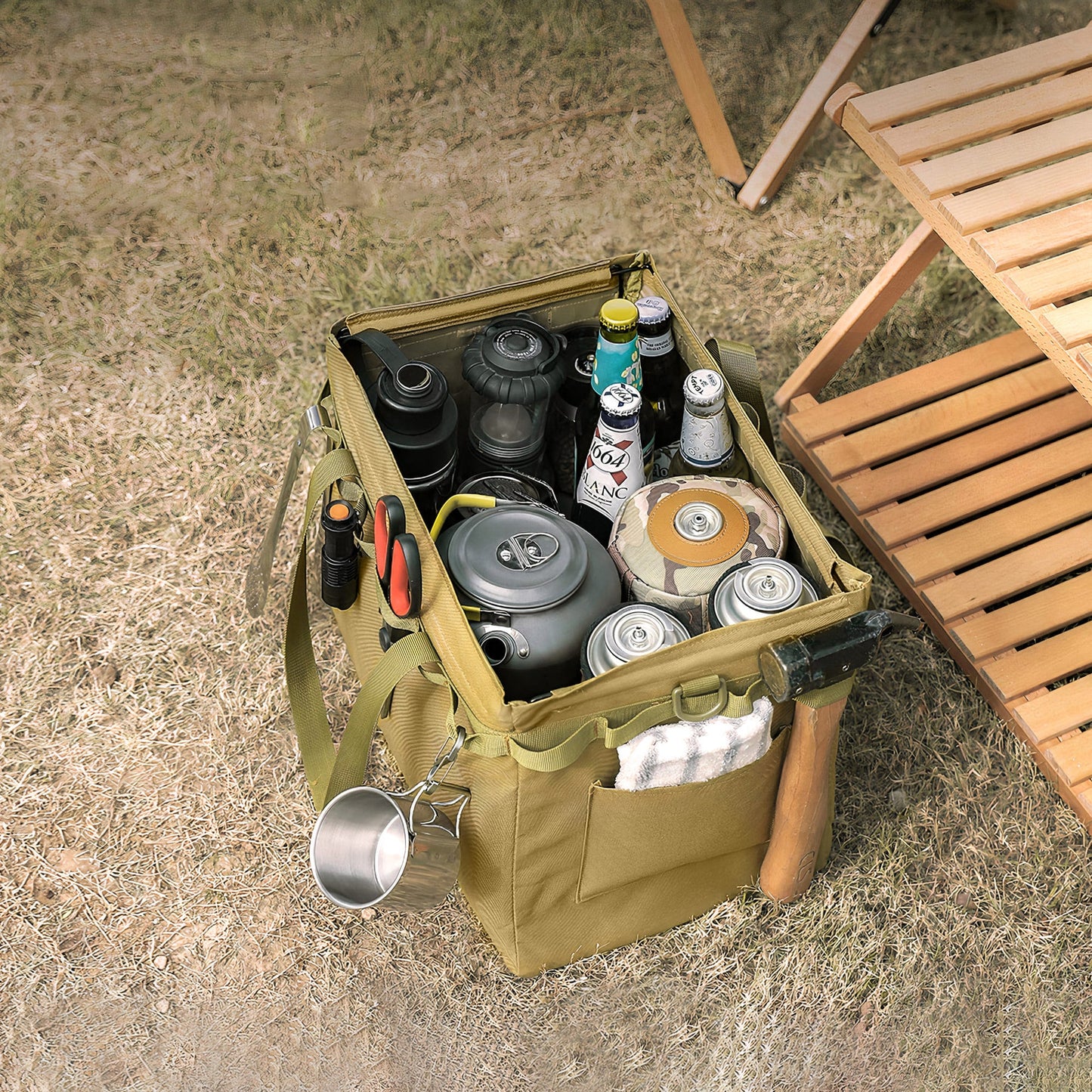 Klappbare Camping Aufbewahrung mit Metallrahmen