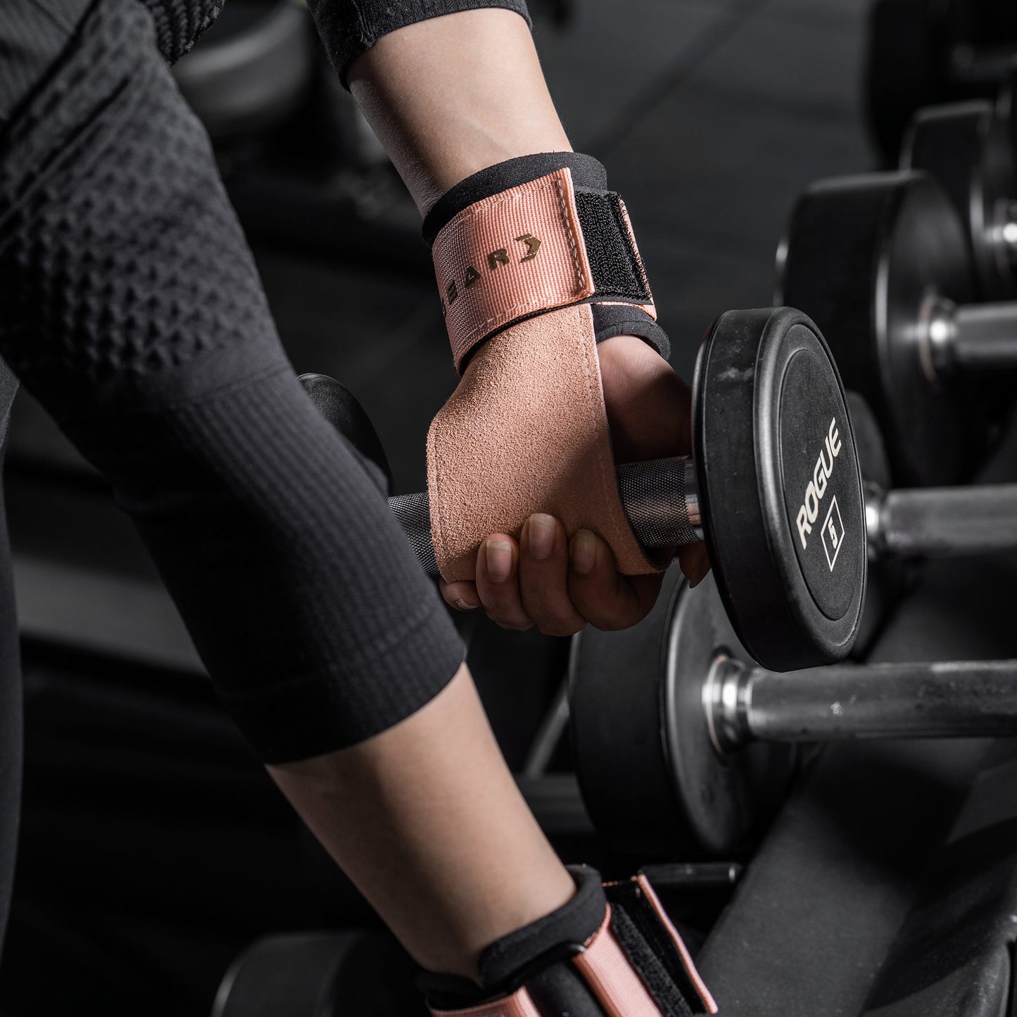 Zughilfen Krafttraining für Frauen